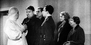 Scena z filmu Edwarda Puchalskiego i Józefa Lejtesa "Pod Twoją obronę" z 1933 r.