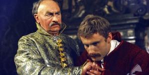 Władysław Hańcza i Daniel Olbrychski w filmie Jerzego Hoffmana "Potop" z 1974 roku.