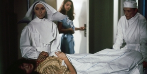 Scena z filmu Janusza Majewskiego "Zazdrość i medycyna" z 1973 r.