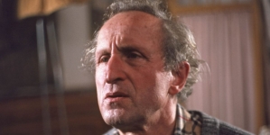 Franciszek Pieczka w filmie "Chrześniak" z 1985 r.