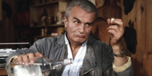 Tadeusz Pluciński w filmie Ryszarda Rydzewskiego "Menedżer" z 1985 r.