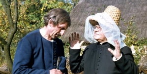Franciszek Pieczka i Aleksander Fogiel w filmie "Placówka" z 1979 r.