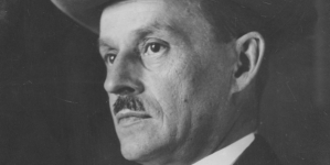 Stanisław Klimecki, wiceprezydent Krakowa. Fotografia z profilu w  kapeluszu.