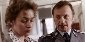 Anna Frankowska-Teter i Wojciech Pokora w filmie Sylwestra Szyszki "Koniec sezonu na lody" z 1987 roku.