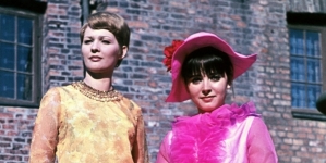 Barbara Modelska i Maja Wodecka w filmie Leona Jeannota "Człowiek z M-3" z 1968 roku.