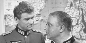 Stanisław Mikulski i Eliasz Kuziemski w serialu Andrzeja Konica "Stawka większa niż życie" (odc. "Hasło") z 1968 roku.