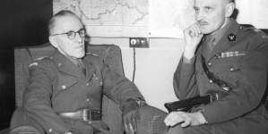 Generał Tadeusz Piskor  i generał Marian Kukiel w kwietniu 1945 roku.