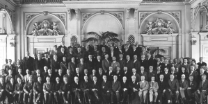 Uroczyste posiedzenie Magistratu m.st. Warszawy z okazji zakończenia pięcioletniej kadencji w lipcu 1932 roku.