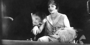 Kazimierz Junosza-Stępowski i Maria Gorczyńska w filmie Aleksandra Hertza "Ziemia obiecana" z 1927 roku.