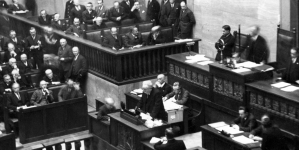 Plenarne posiedzenie Sejmu w 1932 roku w czasie, którego opozycja uzasadniła wniosek o uchwalenie votum nieufności dla rządu w związku z procesem brzeskim 20.01.1932 r.