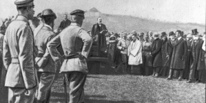 Uroczystość złożenia przysięgi przez żołnierzy Legionów Polskich 4.09.1914 r.