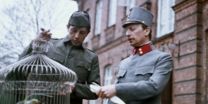 Jacek Sas-Uhrynowski i Wojciech Pokora w filmie Janusza Majewskiego "C. K. Dezerterzy" z 1985 roku.