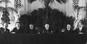 Akademia z okazji 10-lecia istnienia Ligi Narodów zorganizowana przez Federację Towarzystw Ligi Narodów w sali Rady Miejskiej w Warszawie 2.02.1930 r.