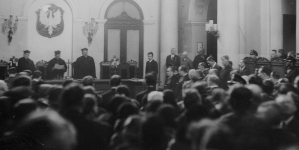 Proces w Sądzie Okręgowym w Warszawie przeciwko sprawcom zamachu bombowego na marszałka Józefa Piłsudskiego w 1931 r.