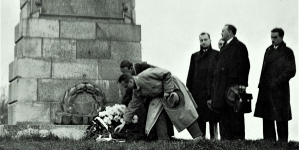 Dziennikarze polscy przebywający w Dyneburgu biorący udział w rozprawie sądowej przeciwko Polakom na Łotwie w październiku 1931 r.