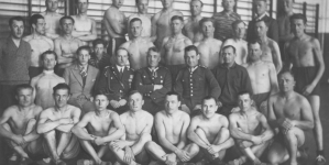 Kurs przodowników gier sportowych Związku Rezerwistów RP w Wilnie w 1935 roku.
