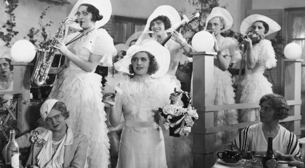  Scena z filmu "Parada rezerwistów" z 1934 r.  