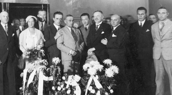  Premiera filmu "Księżna Łowicka" w kinie Atlantic w Warszawie 9.09.1932 r.  