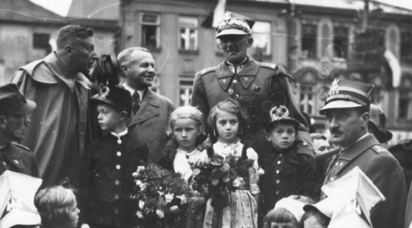  Zajęcie Zaolzia - wkroczenie wojsk polskich do Frysztatu w październiku 1938 r.  