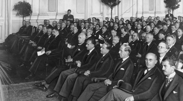  II Międzynarodowy Zjazd Slawistów w Warszawie we wrześniu 1934 r.  