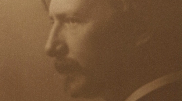  Portret Ignacego Jana Paderewskiego (popiersie z profilu)  