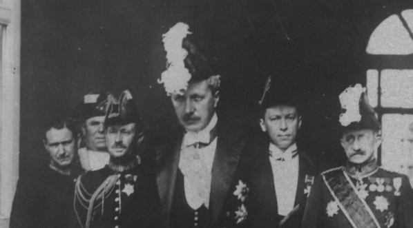  Złożenie listów uwierzytelniających królowi Hiszpanii Alfonsowi XIII przez posła nadzwyczajnego i ministra pełnomocnego Polski w Hiszpanii Władysława Sobańskiego w listopadzie 1924 r.  