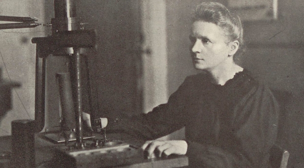  Maria Skłodowska-Curie.  