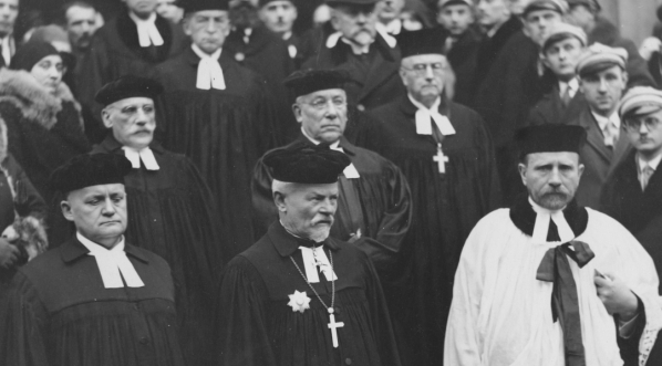  Jubileusz 25-lecia urzędowania na stanowisku superintendenta Kościoła ewangelicko-augsburskiego Juliusza Burschego 22.01.1930 r.  