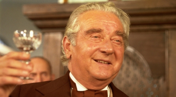  Józef Pieracki w filmie "Romans Teresy Hennert" z 1978 r.  