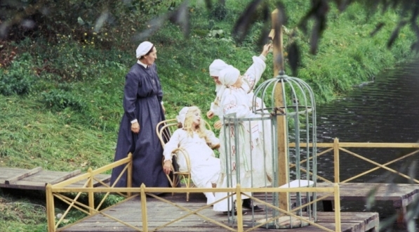  Scena z filmu Janusza Majewskiego "Lokis. Rękopis profesora Witttembacha" z 1970 r.  