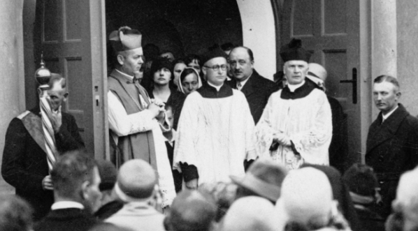  Konsekracja kościoła św. Katarzyny w Koszutach w 1930 r.  