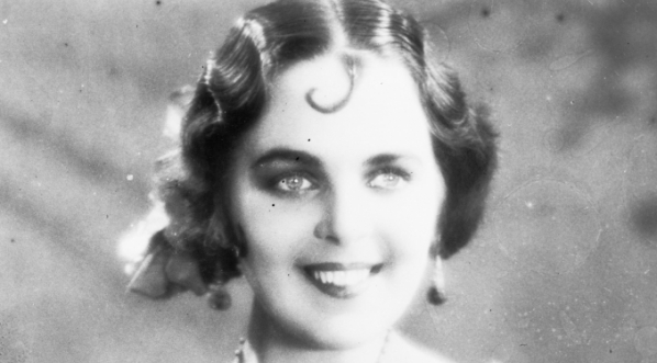  Zofia Batycka jako Matylda w filmie "Moralność pani Dulskiej" z 1929 r.  