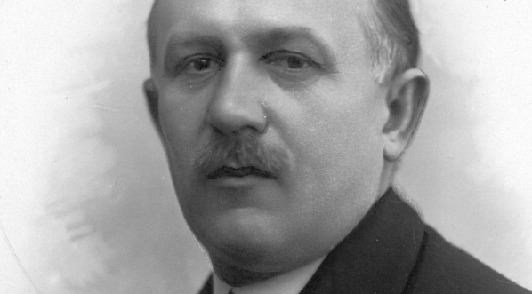  Kazimierz Bartel, premier.  