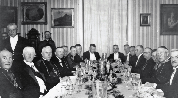  Wizyta niemieckiego kardynała Michaela von Faulhabera w ordynacji Smogulec we wrześniu 1929 roku. (3)  