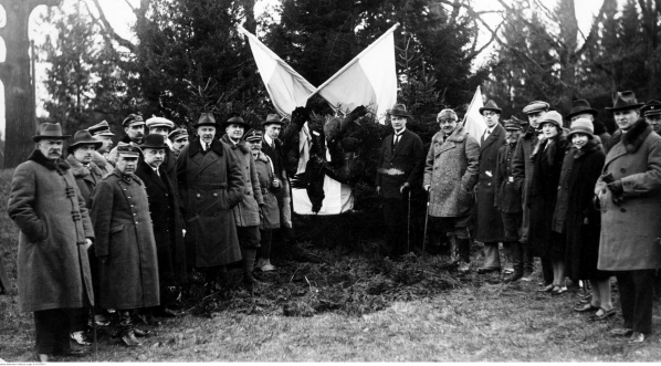  Polowanie w Białowieży w kwietniu 1927 r.  