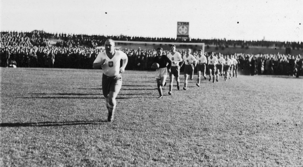  Mecz towarzyski piłki nożnej Polska - Niemcy w Warszawie 13.09.1936 r.  