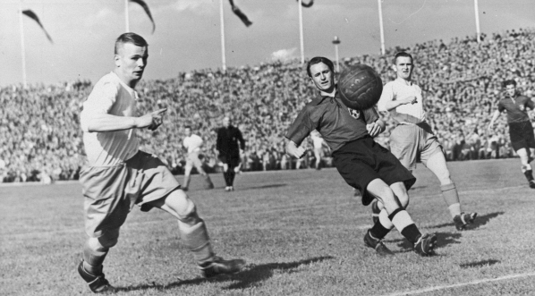  Mecz towarzyski piłki nożnej Niemcy - Polska w Chemnitz 18.09.1938 r.  
