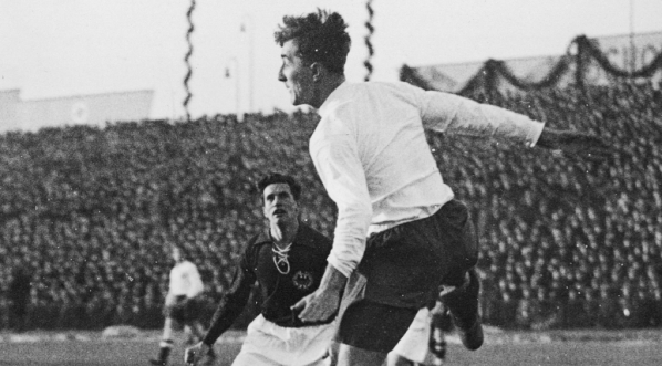  Mecz towarzyski piłki nożnej Niemcy - Polska w Berlinie 3.12.1933 r.  