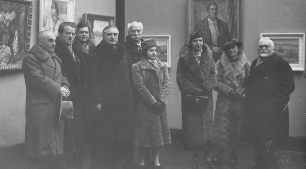  Otwarcie wystawy krakowskiej Grupy Dziesięciu w Towarzystwie Przyjaciół Sztuk Pięknych w Poznaniu w styczniu 1937 r.  