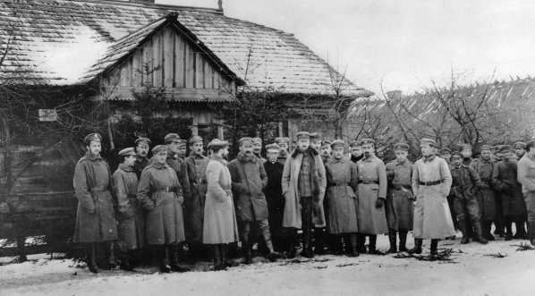  Żołnierze Legionów Polskich w Leśniewce w styczniu 1916 r.  