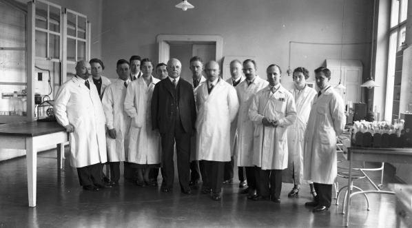  Uniwersytet Jagielloński w Krakowie - Instytut Weterynarii i Medycyny Doświadczalnej w marcu 1934 r.  