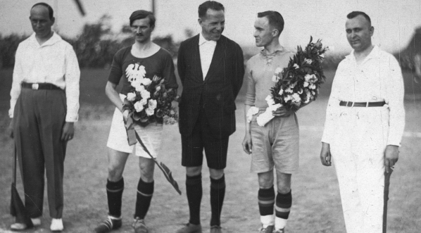  Mecz piłki nożnej Polska - Szwecja na stadionie 1. FC w Katowicach 1.07.1928 r.  