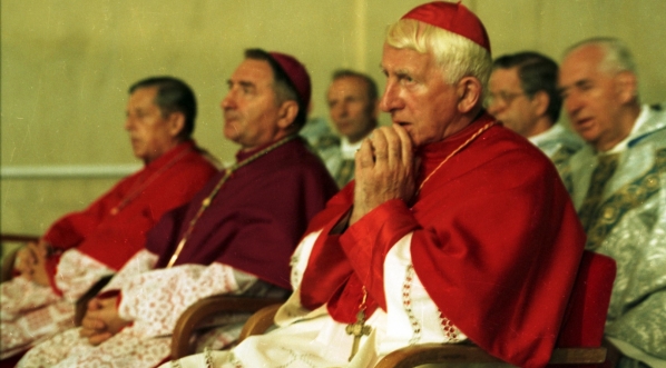  Uroczystość na Jasnej Górze z udziałem członków Rady Konferencji Episkopatów Europejskich w październiku 1986 r.  