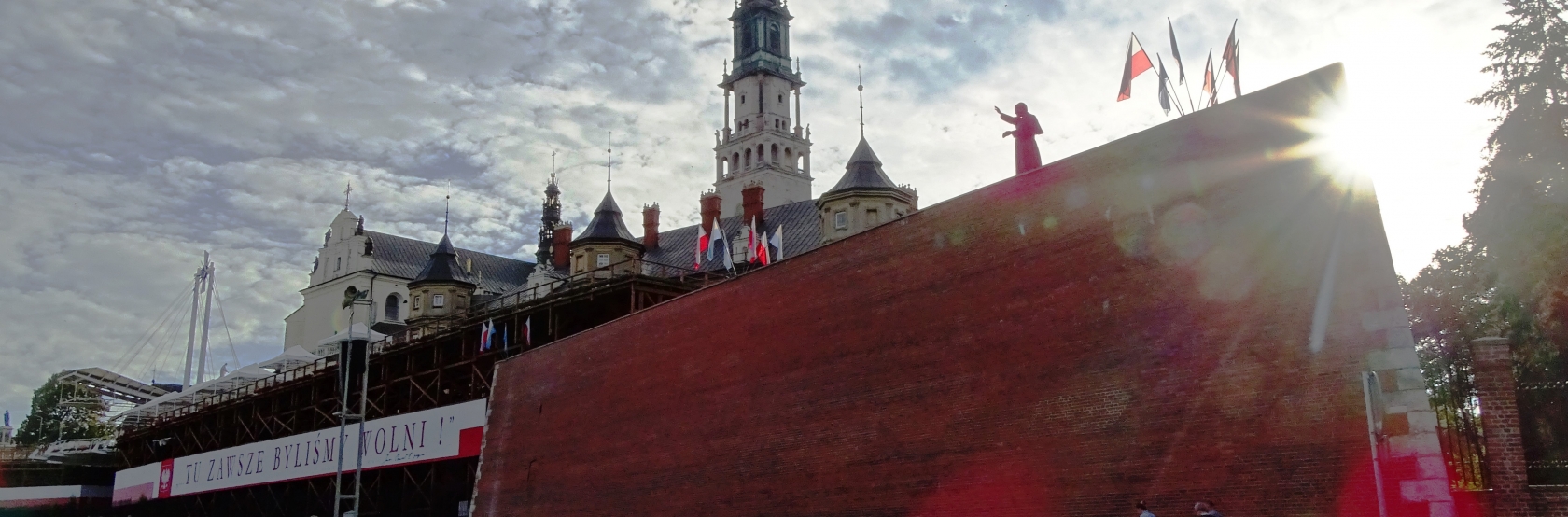  POMNIKI ARCHITEKTURY- klasztor na Jasnej Górze.  