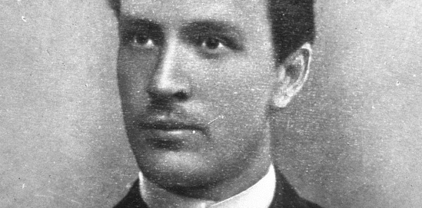 OCHOTNIK NA SAMOBÓJCĘ