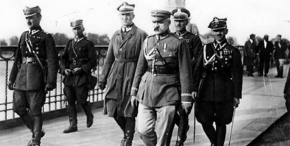 BRATOBÓJCZA WALKA O WŁADZĘ