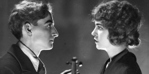  Nina Świerczewska i Roman Zawistowski w przedstawieniu "Człowiek, którego zabiłem" w Instytucie Reduty w Warszawie w styczniu 1933 roku.