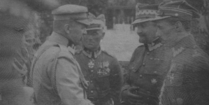 <%# $this->DataItem->marArticleFrom->title %