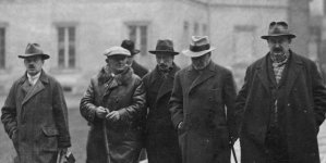 <%# $this->DataItem->marArticleFrom->title %