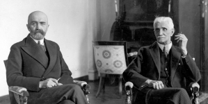 <%# $this->DataItem->marArticleFrom->title %